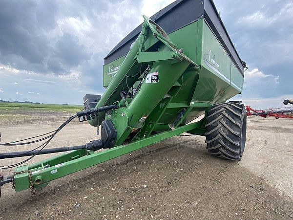 2010 Parker 938 Grain Cart