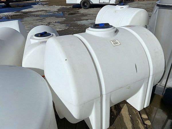 200 Imp Gallon Horizontal Leg Tank
