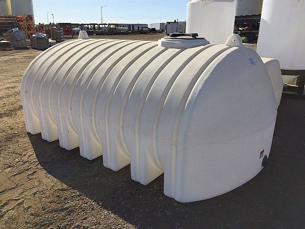 1350 Imperial Gallon Horizontal Leg Tank