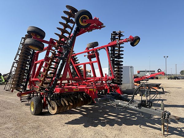 2015 Sunflower 6631 33' Disc