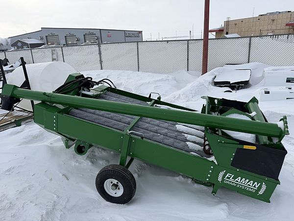 2024 Kwik Kleen 772 Grain Cleaner