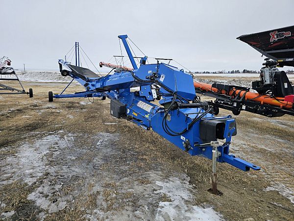 2019 Brandt 1590 Swing Conveyor