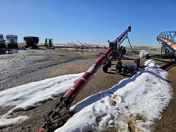 2022 Merdian 10-46 Auger